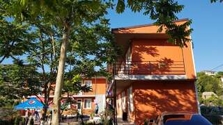 Гостевой дом Pavillion Guest House Батуми Двухместный номер с 1 кроватью и собственной ванной комнатой-17