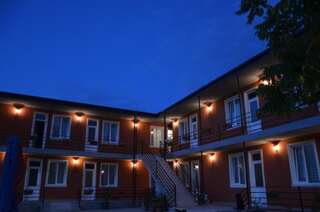 Гостевой дом Pavillion Guest House Батуми Двухместный номер с 1 кроватью и собственной ванной комнатой-32